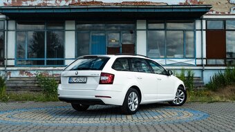 Škoda Octavia Combi 1.6 TDI 115k Style DSG - 4