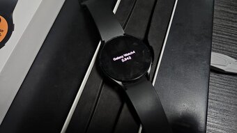 Smart hodinky Samsung Galaxy Watch 4 tmavé 44mm - 4