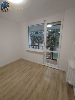 Na predaj  novo zrekonštruovaný 3 – izbový byt v Seliciach s - 4