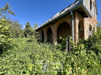 Na predaj rodinný dom s pozemkom 3 504m²  Tesárske Mlyňany - 4