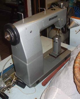 Stĺpový šijací stroj Minerva - 4