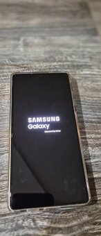 Predám Samsung s25Ultra 512gb - 4