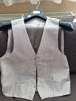 Oblek svetlo sivá farba - 4