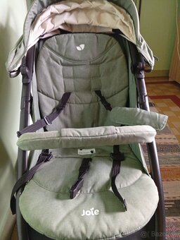 predam športový kočik JOIE - 4