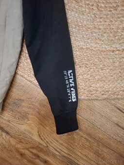 Prechodná bunda H&M - 4