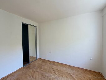 ZNÍŽENÁ CENA Predaj 2i bytu na ul. Š. Králika v Prievidzi - 4