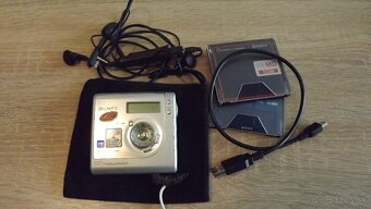 HI MD walkman SONY MZ-NH700 - 4