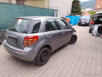 Suzuki sx4 1.5 benzin - 4