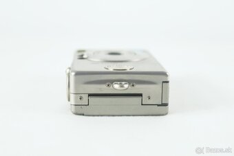 Canon IXUS V3 - 4