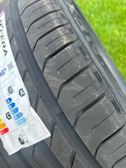 Nexen N’fera Sport 255/40/r19 letné 2ks - 4