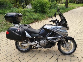 Honda Varadero XL1000V m.r. 2011 - 4