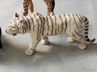 Predám SCHLEICH figúrky zberateľské D-73257 - 4