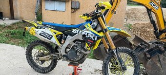 Predám tuto krásnu Suzuki RMZ 450 2019 - 4