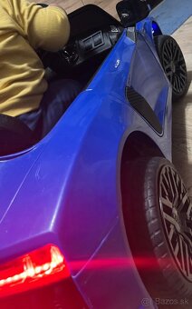 Decke elektricke auticko audi R8 - 4