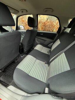 Suzuki SX-4 - 4