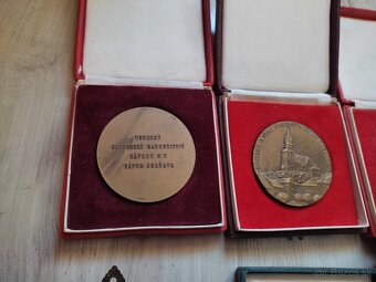 15 ks banícke odznaky vyznamenania medaile - 4