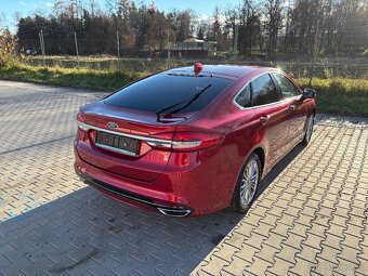 Ford Mondeo 2.0 EcoBlue 140kW 4x4 Titanium automat - 4