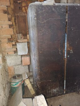 DARUJEM SKRIŇU ----- tvrdé a kvalitné drevo ------ HLOHOVEC - 4