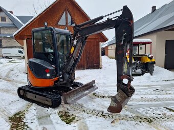 Minibager Hitachi ZX30 - 4