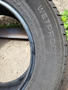 Letne pneumatiky -Nokian Tyres 215/65r16 - 4