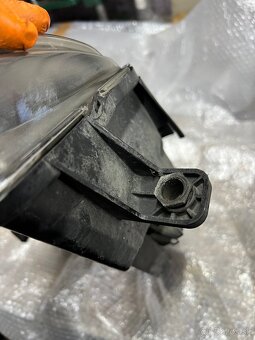 Predne svetlo prave Bi-xenon vw Passat b6 3c0941752k - 4