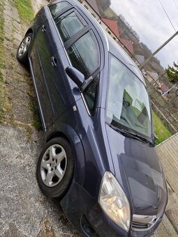 Opel Zafira - 4