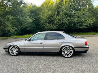 BMW 730d E38 - 4