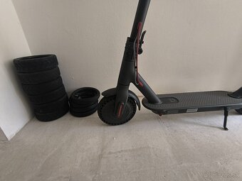El kolobezka Xiaomi Mi Scooter M365 - 4