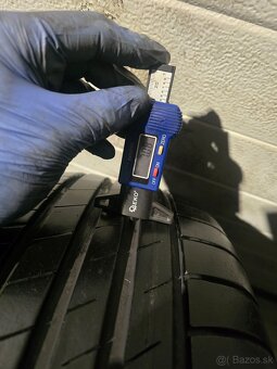 Zánovné Letné Pneu GoodYear Efficient Grip 215/55 R17 - 4