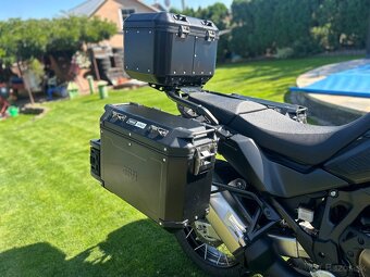 Honda AfricaTwin 1100 Atas - 4