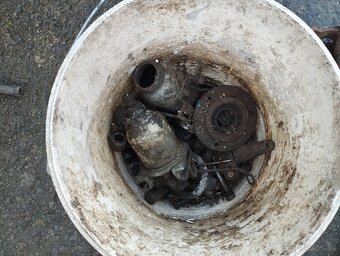 Diely na Zetor 30 - 4