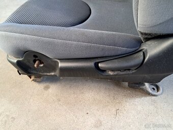 Sedačka na Honda Jazz - 4
