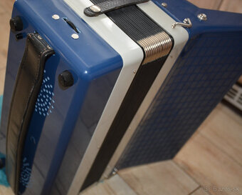 Akordeón Weltmeister Cordal 80 basový -- ZÁRUKA -- - 4