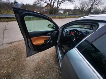 Opel insignia  2.0 cdti 118kw - 4