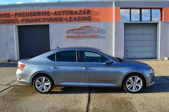 Škoda Superb 2.0 TDi Style 4x4 DSG - 4