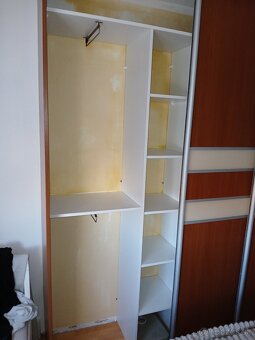 Vstavaná skriňa - 4