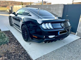 Ford Mustang 5.0 gt - 4