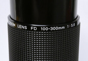 Canon FD 100-300mm / F5,6 - 4