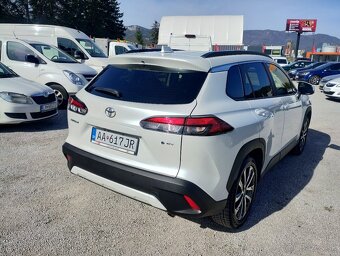 Toyota Corolla 2.0 Hybrid e-CVT Executive mozny odpocet DPH - 4