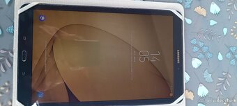 Samsung Galaxy J5 2016 - 4