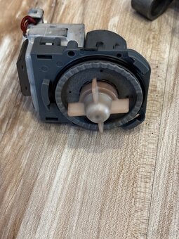 Gorenje W6EU - 4