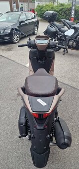 Piaggio Medley 125 - 4
