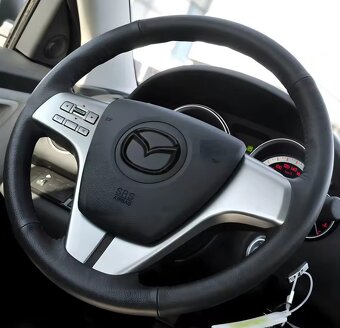 Logo na volant Mazda - 4