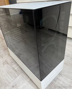 NZXT H510 Elite - 4