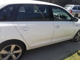 Škoda rapíd spaceback 1,6 tdi 77 kW rozpredam - 4