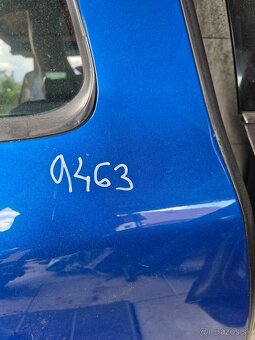 Predám zadné pravé dvere na Škoda Octavia II 2 sedan - 4