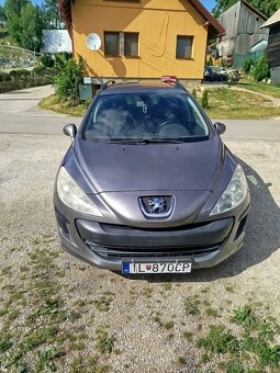 Predám auto peugeot - 4