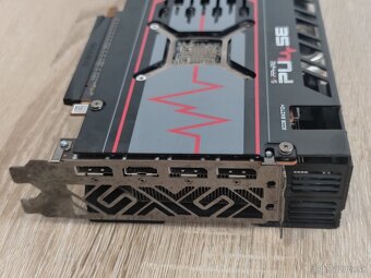 Grafická karta RX 5700 XT - 4