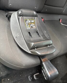 Kiddy Autosedačka Evoluna i-size 2 + Isofix základňa 40-80 - 4