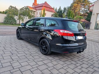 FORD FOCUS SW 1.6 TDCI TITANIUM NAVIGÁCIA R. V2012 TOP STAV - 4
